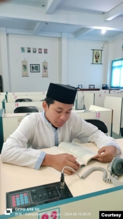 Bilhaq Robby Hasby – Mengaku program pengajaran bahasa Mandarin di pesantren Nurul Jadid sangat efektif (Dokumentasi Nurul Jadid)