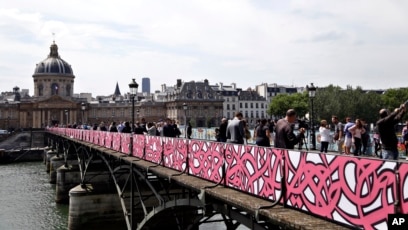 Pont des Arts