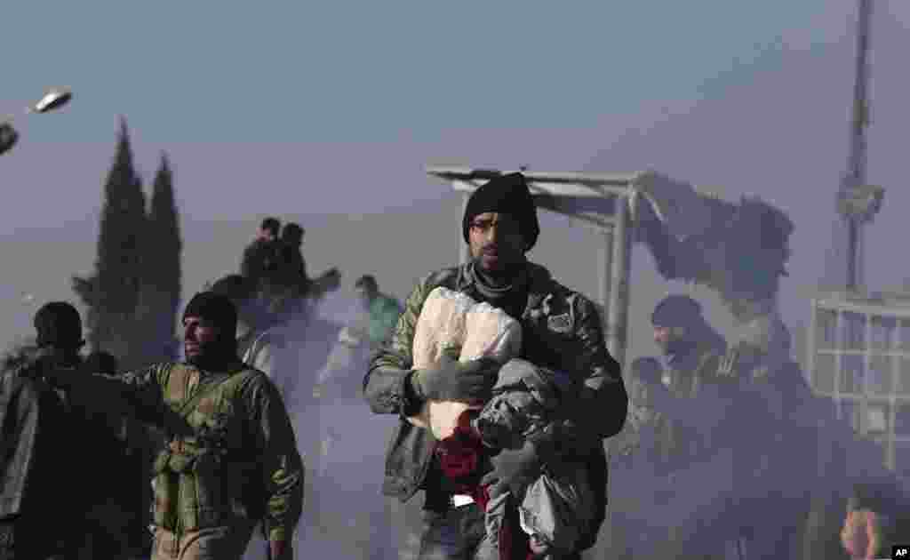 باغیوں کے کنڑول کے شہر حلب سے مکمل انخلاء کے بعد شام کے صدر بشار الأسد کو اس اہم شہر پر کلی کنٹرول حاصل ہوجائے گا۔