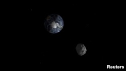 Asteroid 2012 DA14 yang melewati sistem Bumi-bulan pada bulan Februari 2013. (NASA)