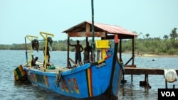 Liberian fishing boat. (Conservation International)