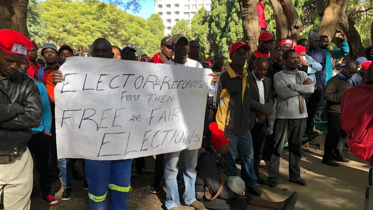 L'opposition Manifeste Contre La Fraude électorale Au Zimbabwe