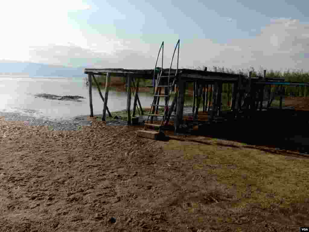 Prespa Lake low level of the water - 07