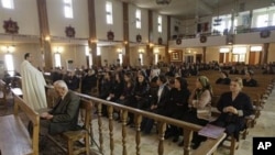 Iraqi Christians attend a mass at St. Joseph's Chaldean Church an Eastern Rite church affiliated with the Roman Catholic Church, in Baghdad, Iraq (File Photo)