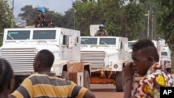 Lực lượng gìn giữ hòa bình tuần tra tại thành phố Bangui, Cộng hòa Trung Phi, ngày 30/9/2015.
