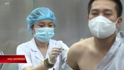 Việt Nam: Trên 8.500 ca COVID/ngày dù đã tiêm 100 triệu liều vắc-xin | Truyền hình VOA 16/11/21