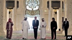 U.S. Vice President Joe Biden (C) visits Sheikh Zayed Grand Mosque in Abu Dhabi, United Arab Emirates, March 7, 2016. Also on Biden's itinerary are Israel, the West Bank and Jordan.