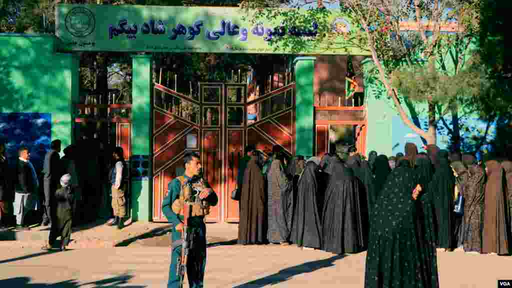 مشارکت زنان رایدهنده در هرات نیز گسترده بود