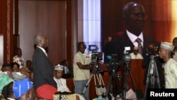 Le nouveau ministre de l'Energie, du Travail et du Logement Babatunde Fashola à Abuja, 11 novembre 2015. (REUTERS/Afolabi Sotunde)