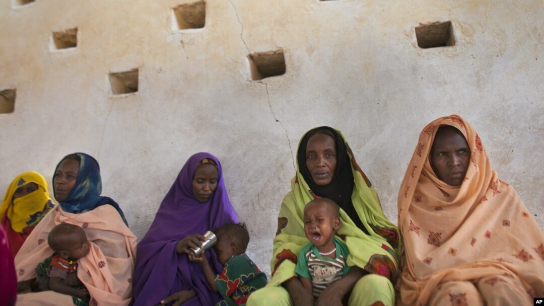 FILE - UNICEF estimated 1 million children under five will require lifesaving treatment for severe acute malnutrition this year throughout the wider Sahel region of West and Central Africa in the countries of Niger, Nigeria, Mali, Chad, Burkina Faso, Cameroon, Senegal and Mauritania, April 20, 2012.