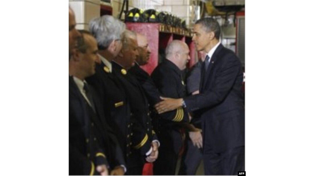 Predsednik Obama u vatrogasnoj stanici u Njujorku
