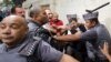 Palestinos presos após confronto com grupo de direita anti-imigração em São Paulo