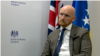 Ambasador Velike Britanije Matthew Field tokom intervjua sa Glasom Amerike