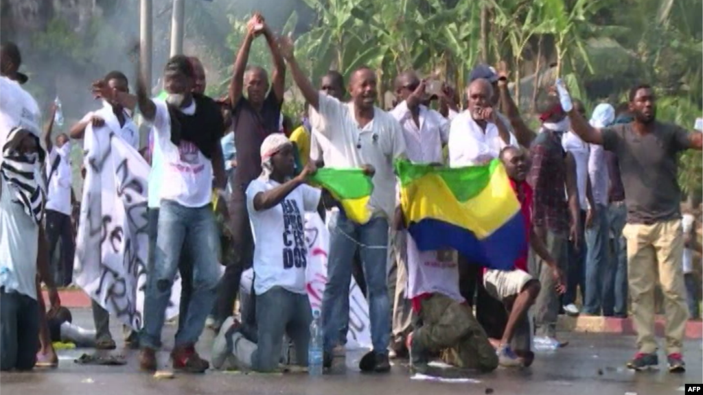 Fada ya barke a Libreville, babban birnin Gabon, inda Shugaba Ali Bongo ya sake cin zabe ranar Laraba, zaben da aka ce na cike da magudi.&nbsp;Satumba 01, 2016