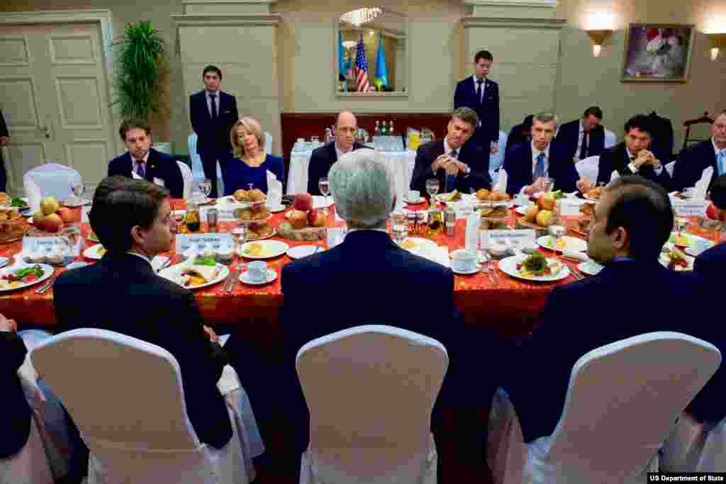 US Secretary of State John Kerry in Kazakhstan Nov 2, 2015