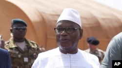 Le présiden malien, Ibrahim Boubacar Keita, dans le nord du Mali, le 19 mai 2017.