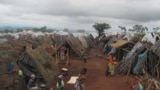 Tendas no campo de refugiados moçambicanos no Malawi. 