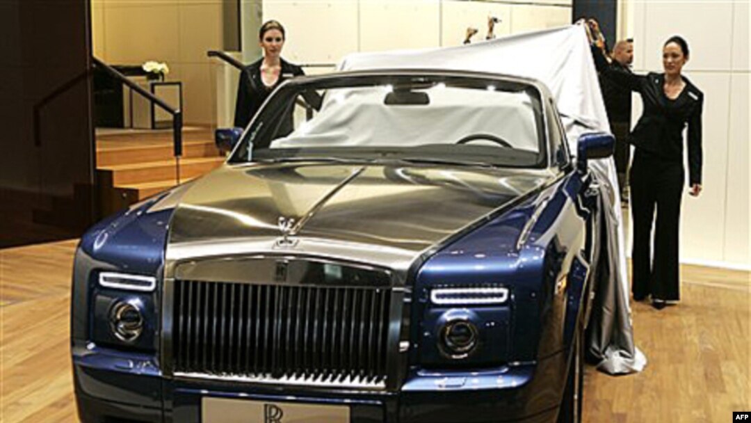 Fantom model Rols-Rojsa na sajmu automobila u Detroitu, SAD