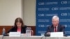 미국 워싱턴의 민간단체 전략국제문제연구소(CSIS)가 대량살상무기 확산방지구상 출범 10주년을 기념해 개최한 토론회에 참석한 레베카 허스먼, 미 국방부 대량살상무기 차단 담당 부차관보(왼쪽)와 밴 디펜 미 국무부 국제안보.비확산 담당 수석 부차관보.