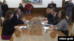 Delegacija Reportera bez granica na sastanku sa predsednikom Srbije Aleksandrom Vučićem, u Beogradu, 21. januara 2019.