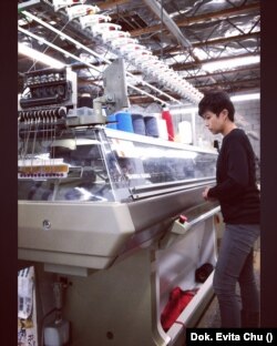 PDR Knitting didirikan pada tahun 2006 di Los Angeles.