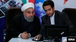 آقای روحانی در روز چهارم ثبت نام کرد. 