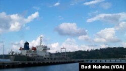 Pelabuhan Malahayati oleh Presiden Jokowi ditetapkan sebagai salah satu pelabuhan ekspor yang masuk program pengembangan poros maritim nasional (Foto: VOA/Budi Nahaba)