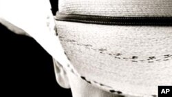 肯尼.薛士尼的《海明威的威士忌》光盘封面