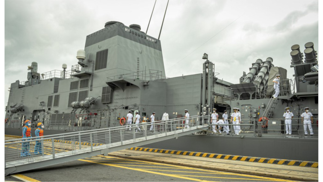 Tàu Akebono cập cảng Hải Phòng, ngày 20/4/2021. Photo NLD