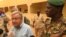 Le secrétaire général de l'ONU, Antonio Guterres, à Mopti, au Mali, le 30 mai 2018. (VOA/Mamoudou Bocoum)