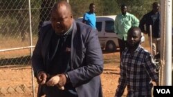 FILE: Job Sikhala on his way to court ...