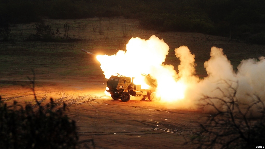 Nga tức tối vì Ukraine sử dụng hiệu quả pháo phản lực HIMARS của Mỹ.