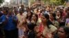 '가임기 여성 금지' 인도 힌두교 사원…3번째 여성 참배