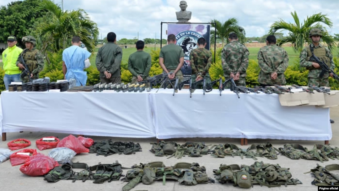 Tentara Kolombia menangkap beberapa anggota pemberontak FARC (foto: dok).