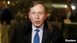 Jenderal David Petraeus, mantan direktur Dinas Intelijens Pusat Amerika (CIA). 