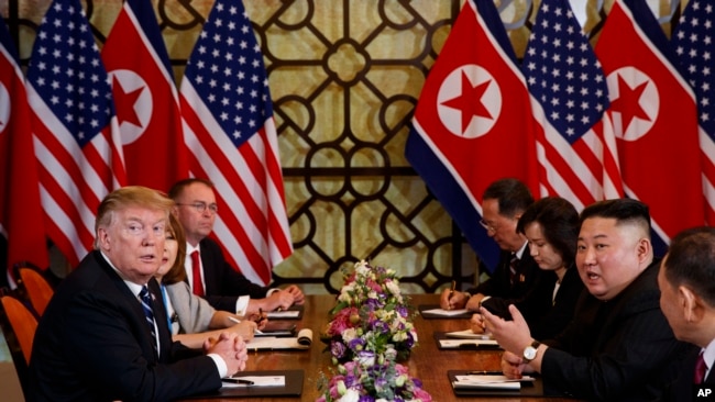 美国总统特朗普和朝鲜领导人金正恩在2019年2月28日在河内举行会谈。