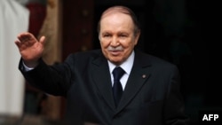 ທ່ານ Abdelaziz Bouteflika ປະທານາທິບໍດີ ອາລຈີເຣຍທີ່ເປັນ stroke ແບບບໍ່ຮ້າຍແຮງ