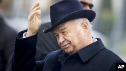 Presiden Uzbekistan Islam Karimov (78 tahun) tidak terlihat di depan umum pasca serangan stroke mendadak (foto: dok). 