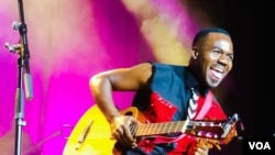 Umculi uBekezela Nkomo 