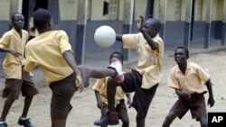 Liberian children play at Buduburam camp, East of Accra, Ghana (2005 file photo)