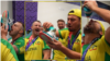 آسٹریلوی کھلاڑیوں کا جوتے میں شراب پی کر جشن: کھیلوں کی دیگر انوکھی روایات کون سی ہیں؟