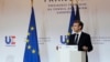 Макрон призвал Евросоюз к «откровенному диалогу» с Россией 