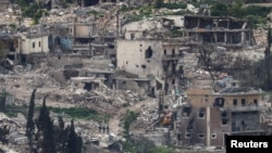 حضور نظامیان اسرائیلی در محل حملات اسرائیل به مواضع گروه تروریستی حزب‌الله در جنوب لبنان (۲۵ فروردین ۱۴۰۵)