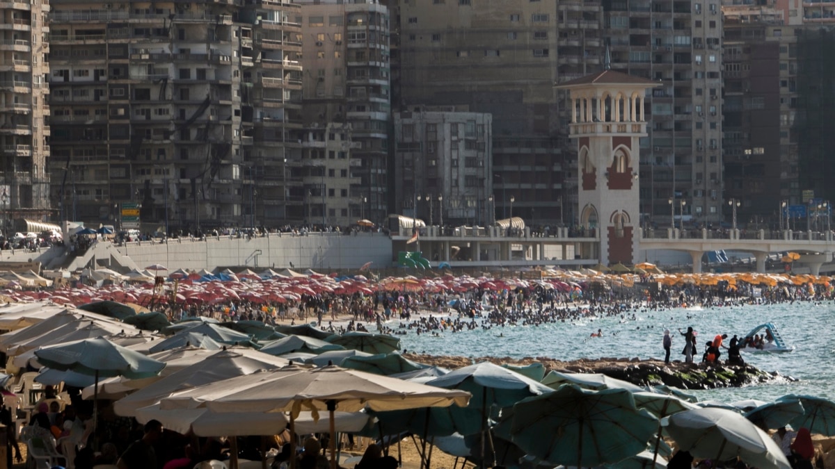 Ancient coastal city in Egypt feels impact of changing climate