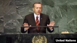 土耳其總統埃爾多安星期一在前往紐約出席聯合國大會。