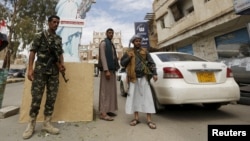 Houthi militants man a checkpoint in Yemen's capital, Sana'a, April 18, 2016.