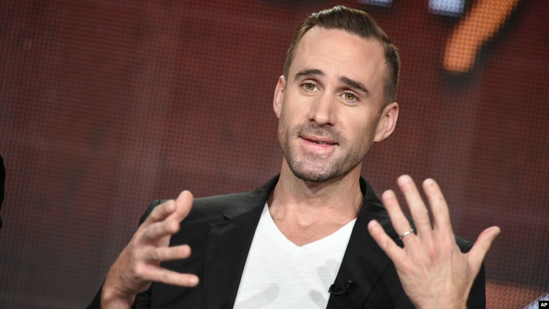 Joseph Fiennes speaks on stage during the "Shakespeare Uncovered" panel at the PBS 2015 Winter TCA on Jan. 20, 2015, in Pasadena, Calif.