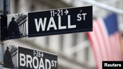 វិទ្យុពេលរាត្រី ១៣ មីនា៖ ឱនភាព​ថវិកា​អាមេរិក​ពី​ខែ​តុលា​ដល់​កុម្ភៈ​កើន​ដល់​១.១៤៧​លានលាន​ដុល្លារ