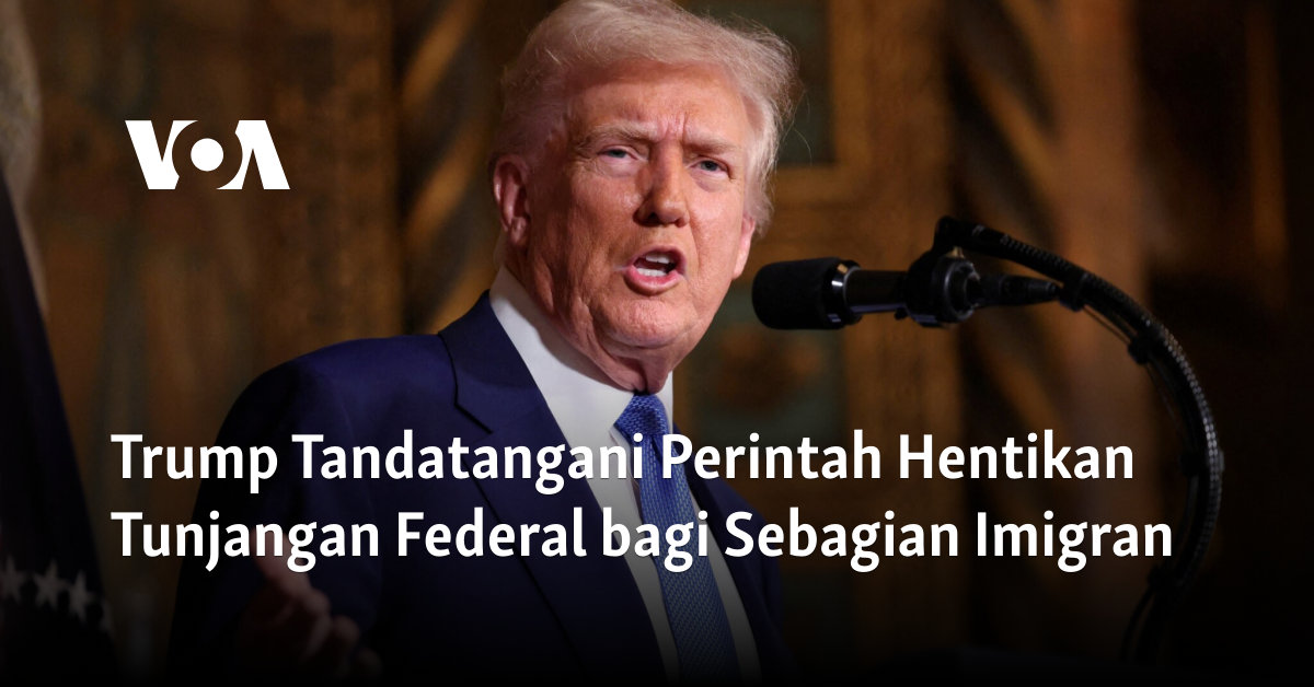 Trump Tandatangani Perintah Hentikan Tunjangan Federal bagi Sebagian Imigran