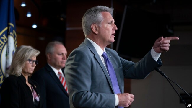 Kevin McCarthy, udhëheqës i pakicës republikane në Dhomën e Përfaqësuesve